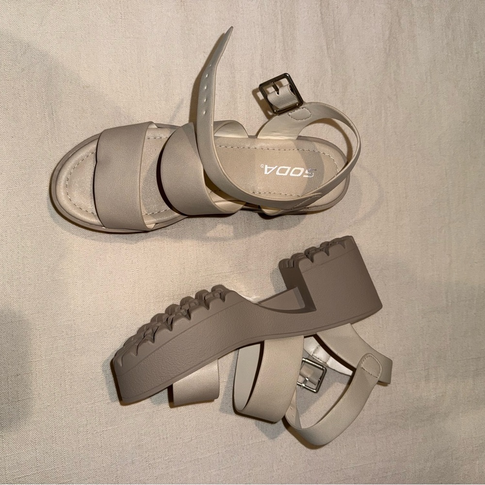 Soda Women's Cream Strappy Sandals